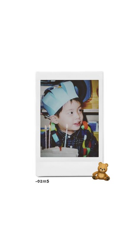 Jay Polaroid Wallpaper, Enhypen Polaroid Wallpaper, Jay Wallpaper, Yellow Theme, Cute Panda Wallpaper, Wallpaper Cute, Life Quotes Pictures, Black Wallpaper Iphone, Kpop Posters