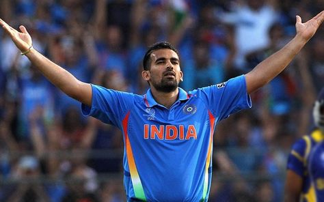 Zaheer Khan, Cricket Time, Kapil Dev, Ms Dhoni Photos, Latest Cricket News, Test Cricket, Pro Sports, Cricket Team, Cricket News