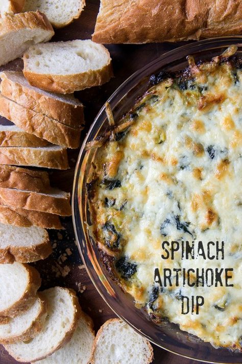 Spinach Artichoke Dip from @Shawn O {I Wash You Dry} Eat Appetizers, Football Snack Food, Cilantro Vinaigrette, Fodmap Meals, Spinach Artichoke Dip Easy, Super Bowl Dips, Football Snacks, Recipe Cookbook, Amazing Appetizers