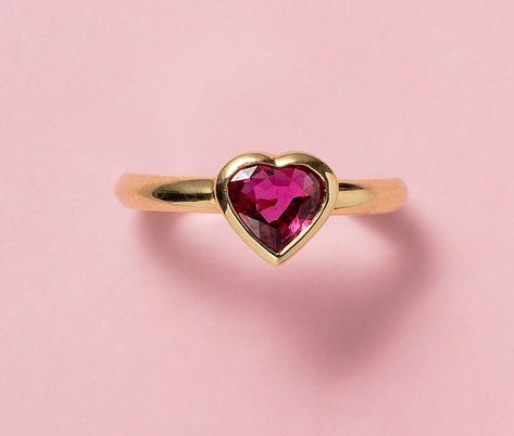 gold heart ring with ruby - Inez Stodel Ring With Ruby, G Ring, Gold Heart Ring, Brooch Necklace, Gold Ring Sets, Yellow Gold Ring, Gold Heart, Heart Of Gold, Yellow Gold Rings