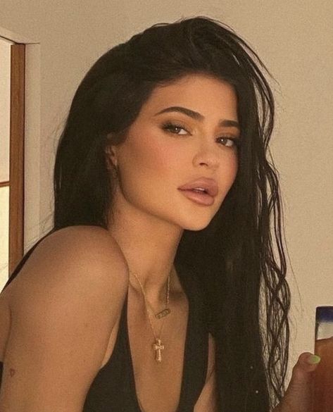 Kylie Kardashian Makeup, Kylie Jenner Eyebrows, Kylie Jenner Face, Maquillage Kylie Jenner, Kylie Jenner Daily, Kylie Jenner Icons, Kily Jenner, Kylie Jenner News, Kylie Jenner Photoshoot