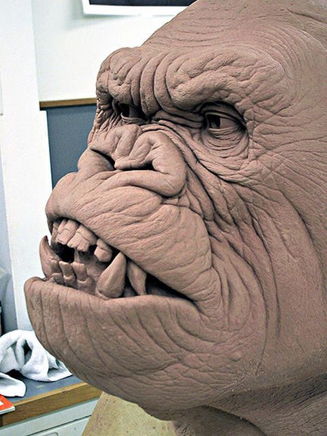 Kong Head snarl-02 Eye Sculpt, Dear Art, My Own House, Easy Clay Sculptures, Makeup Effects, Traditional Sculptures, Digital Sculpture, Old Camera, Ceramic Animals