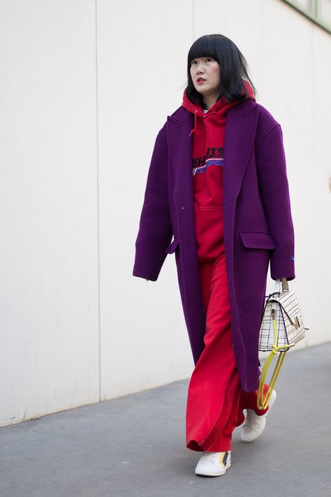 Purple Red Outfit Color Combos, Red Purple Outfit, Purple And Red Outfit, Red And Purple Outfit, Burnished Winter, Purple Outfit Ideas, Split Complementary Color Scheme, Red Color Combinations, Split Complementary Colors