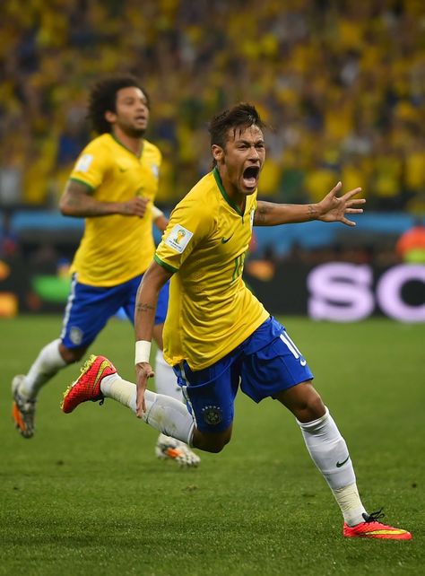 FIFA World Cup 2014: Brazil vs Croatia First Match in Pictures Brazil Vs Croatia, Neymar Vs, 2014 World Cup, Live Match, International Football, World Cup 2014, Football Match, Neymar Jr, Best Player