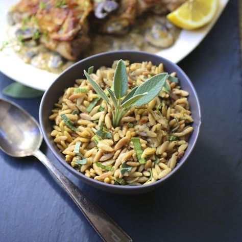 Toasted Orzo with Sage Toasted Orzo, Quick Side Dish, Orzo Recipe, Vegetarian Chicken, Quick Side Dishes, Orzo Recipes, Creamy Mushroom Sauce, Yummy Sides, Orzo