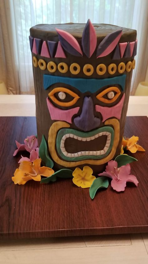 Hawaiian Theme Cake For Men, Tiki Bar Cake Ideas, Tiki Cake Ideas Hawaiian Luau, Tiki Cake Ideas, Tiki Birthday Cake, Hawaii Birthday Cake, Tiki Cakes Birthday, Tiki Birthday Party, Tiki Cake Topper