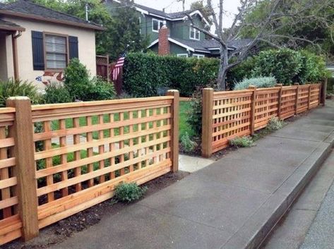 Top 60 Best Front Yard Fence Ideas - Outdoor Barrier Designs Yard Privacy, Fence Construction, Home Fencing, Yard Fence, Lattice Fence, Fence Styles, Diy Fence, Front Yard Fence, Front Lawn