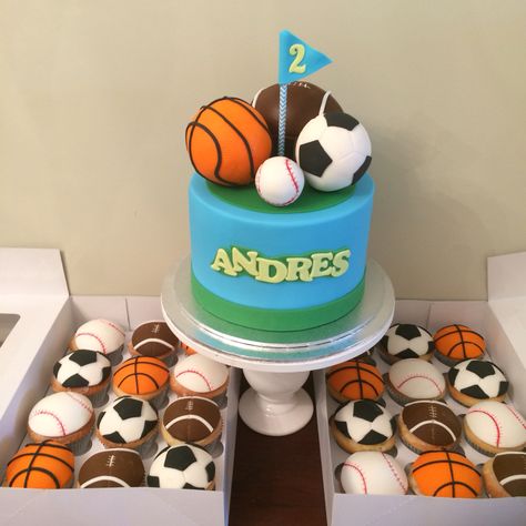 Birthday Cake Ball Theme, 2nd Birthday Balls Theme, Sport Theme Birthday Cake, Sport Themed Cake, Sports Theme Cakes Boys, Sports Birthday Cakes For Boys, Sport Theme Cake, Born 2 Ball Birthday Cake, Sports Cakes For Boys Birthdays