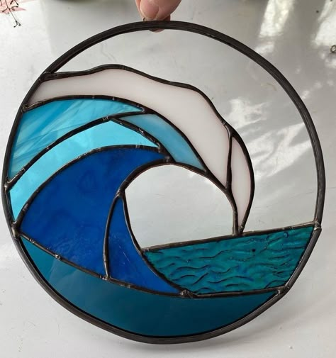 Stained Glass Art Beginner, Beginner Stained Glass Projects Simple, Beginner Stained Glass Projects, Stained Glass Nautical, Wave Stained Glass Pattern, Beach Scene Stained Glass Pattern, Stained Glass Wave, Stained Glass Ocean, Underwater Stained Glass Pattern