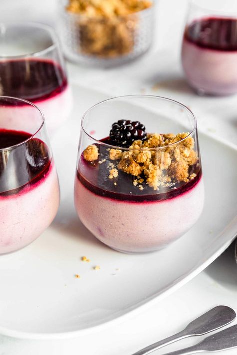 Blackberry Mousse with Rosemary Crumble is a beautiful summer dessert that's made one day ahead. The mousse is creamy, light, and crumble crunchy and flavorful. Make it with gelatine or agar-agar. Feel free to freeze this mousse. #jernejkitchen #mousse #blackberrymousse #makeaheaddessert #picnic #birthdayparty Blackberry Mousse, Homemade Marmalade, Lemon Mousse, Birthday Party Desserts, Make Ahead Desserts, Vanilla Paste, Mousse Recipes, Agar Agar, Summer Dessert