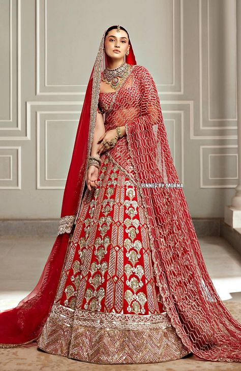 Manish Malhotra Lehenga Bridal, Manish Malhotra Bridal Lehenga, Manish Malhotra Bridal, Manish Malhotra Lehenga, Raw Silk Lehenga, Bridal Lehenga Red, Red Lehenga, Manish Malhotra, Stunning Outfits