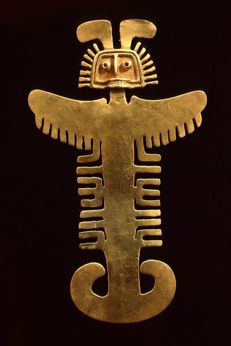 gold artifact from the renowned Museo del Oro in Bogotá, Colombia. Colombian Gold, Columbian Art, Ancient America, Colombian Art, Ancient Jewellery, Art Premier, Ancient Jewelry, Ancient Aliens, Ancient Artifacts