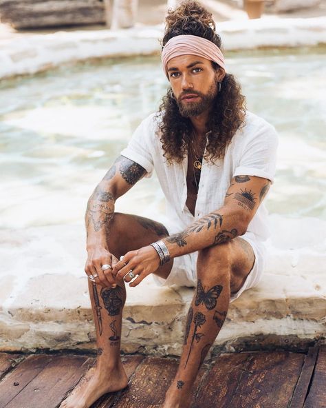 Boho clothing handmade in Bali on Instagram: “Put your bandana on is my suggestion to bring you mentally to Bali 🌴☀️ Color - Rose 🌹 DM for order ❤️” Long Hairstyles For Men, Long Curly Hair Men, Growing Your Hair Out, Long Hair On Top, Men's Haircuts, Boy Tattoos, Hairstyles For Men, Haircuts For Long Hair, Curly Hair Men