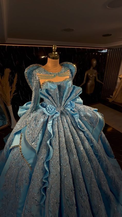 DAMLAKHİ COLLECTİON | Instagram Hellfire Gala, Belle Wedding Dresses, Debut Gowns, Blue Wedding Decorations, Henna Tattoo Designs Hand, Quinceanera Ideas, Princess Prom Dresses, Winnie Harlow, Princess Ball Gowns