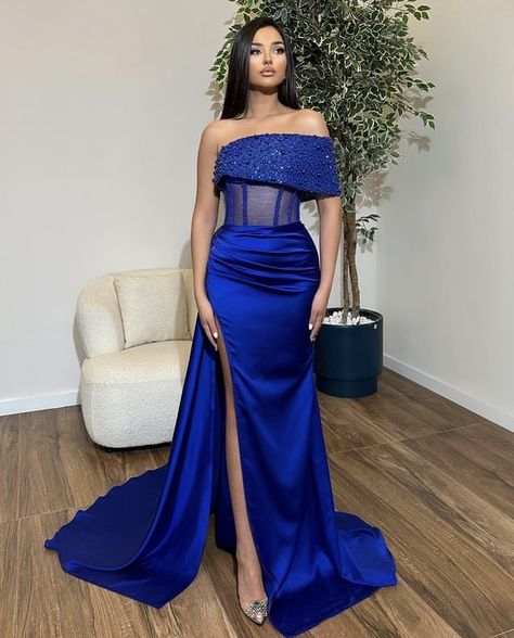 Cheap Prom Dresses Online, Dinner Gowns, Matric Dance, Dinner Dress Classy, Royal Blue Prom Dresses, Classy Prom Dresses, Womens Wedding Dresses, Elegant Party Dresses, Glamour Dress