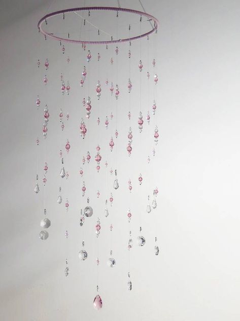 Wind Chimes Ideas, Beaded Wind Chimes, Crystal Mobile, Swarovski Crystal Chandelier, Diy Wind Chimes, Pink Swarovski, Hanging Crystals, Pink Baby Girl, Hanging Mobile