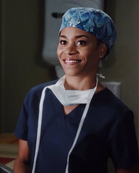 Maggie Pierce, Kelly Mccreary, Cardiology Nursing, Medical School Motivation, Medical School Inspiration, Future Doctor, 2023 Vision, School Inspiration, Scrubs Nursing