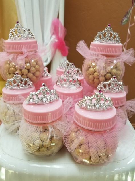 Disney Princess Party Food, Candy Jars Diy, Princess Party Food, Disney Princess Theme, Girl Shower Themes, Princess Party Decorations, Diy Baby Shower Decorations, Princess Tea Party