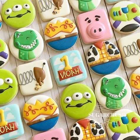 Toy Story Character, Toy Story Cookies, Toy Story Party Decorations, Toy Story Baby, Disney Cookies, Toy Story Theme, Toy Story Cakes, Toy Story Birthday Party, Sugar Cookie Designs