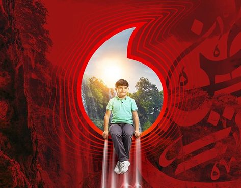 Vodafone - Roaming Campaign on Behance Ads Campaign, Vodafone Ads, Vodafone Design, Creative Advertising Campaign, Graphic Design Lessons, Graphic Design Advertising, Creative Ads, Advertising Campaign, Creative Advertising