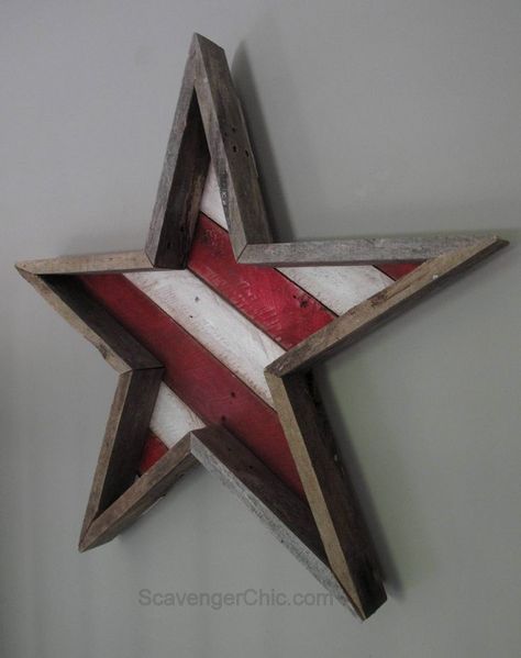 DIY Rustic Reclaimed Wood Farmhouse Vintage Americana Wall Art Astuces Diy, Wood Stars, Pallet Crafts, Woodworking Projects That Sell, Homestead Survival, Wood Pallet Projects, Pallet Art, Into The Woods, Diy Pallet Projects