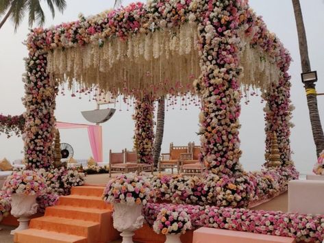 Logistics To Vendors: Ultimate Guide For Planning A Destination Wedding In India - ShaadiWish Indian Destination Wedding Decor, Beach Wedding Mandap, Destination Wedding Decor Ideas, Wedding Stage Decorations Indian, Beach Mandap, Mandap Decor Indian, Planning Destination Wedding, Indian Mandap, Floral Mandap