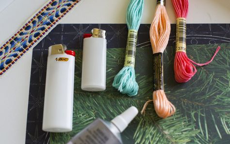 High DIY: How to Decorate Your Own Unique Lighters in 11 Creative Designs | Leafly Bic Lighter Crafts Diy, Diy Decorate Lighter, Lighter Ideas, Beer Bottle Cap Crafts, Diy Lanyard, Wrapped Lights, Wire Diy, Moms Crafts, Bottle Cap Crafts