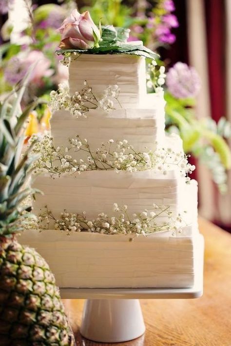 Wedding Cakes Simple, Cakes Simple, Wedding Cake Fresh Flowers, Round Wedding Cakes, Square Wedding Cakes, Fresh Flower Cake, Chocolate Wedding Cake, Simple Wedding Cake, Cake Trends