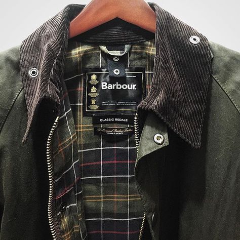 Barbour Bedale, Lollapalooza Outfit, Rustic Outfits, Barbour Style, Flannel Outfits, Barbour Jacket, Gents Fashion, Mens Fashion Classic, Fashion Lifestyle