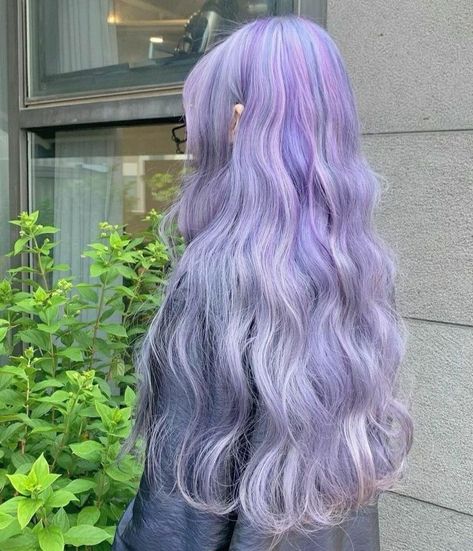 Lilac Purple Hair, Pastel Lilac Hair, Lilac Hair Color, Korean Hair Color, Violet Pastel, Lilac Hair, Pretty Hair Color, Pastel Hair, Dye My Hair