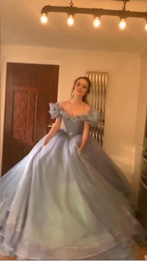 Cinderella Vibe !!! | Ball gowns, Quince dresses, Princess ball gowns Poofy Dress, Ethereal Dress, Pretty Quinceanera Dresses, Outfit Night, Prom Dresses 2020, Princess Ball Gowns, Prom Dress Inspiration, Ball Gowns Evening, Cute Prom Dresses