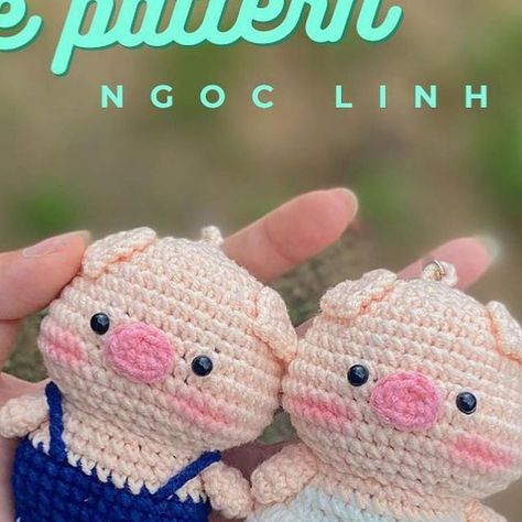 Crochet Pig Keychain, Keychain Crochet Pattern, Crocheted Cow Pattern, Pig Keychain, Owl Crochet Patterns, Crochet Pig, Crochet Dog Sweater, Crochet Bunny Pattern, Crochet Keychain Pattern