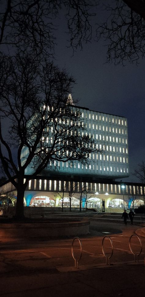 University of Waterloo library Waterloo University Aesthetic, University Of Waterloo Aesthetic, Waterloo University, Comfort Photos, Uni Life, At Night, Porter, University, Collage