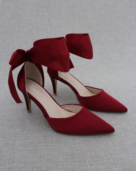 Do Bridesmaid Shoes Have to Match? | Emmaline Bride Wedding Blog Black Evening Shoes, Red Wedding Shoes, Evening Heels, Burgundy Heels, Holiday Shoes, Pointy Toe Heels, Red High Heels, Pointy Toe Flats, Bridesmaid Shoes