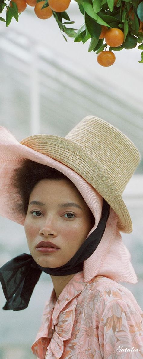 Lineisy Montero, Harper’s Bazaar, Color Themes, Beautiful Fashion, Free Spirit, Hat Fashion, Industrial Style, Editorial, Black Pink