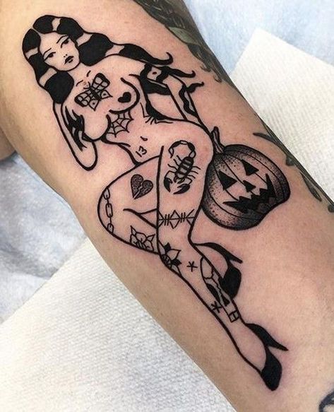 Demoness Tattoo, Horror Pinup Tattoo, Spooky Pinup Tattoo, Pin Up Girl Tattoos, Traditional Tattoo Pin Up, Pin Up Tattoo, Octopus Tattoo Sleeve, Tato Tradisional, Pin Up Girl Tattoo