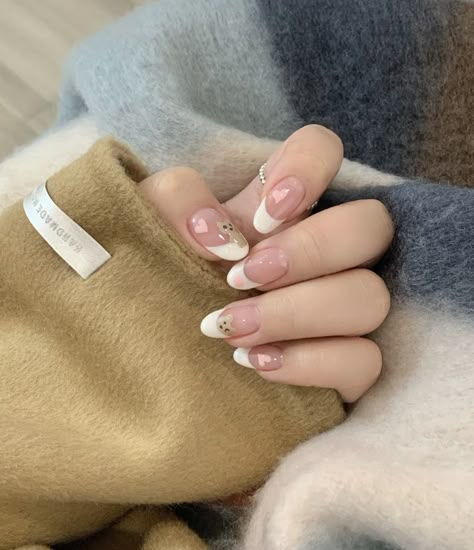 Art Tattoo Ideas, Wedding Acrylic Nails, Popular Nail Art, Bears Nails, Spring Nail Trends, Pretty Gel Nails, Soft Nails, Trends 2023, Spring Nail