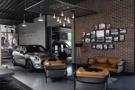 Car Showroom Architecture, Automotive Showroom, Car Showroom Interior, Car Showroom Design, Showroom Inspiration, Lobby Ideas, Man Cave Room, Showroom Interior Design, Car Showroom