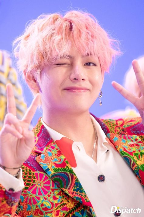 Bts Photo, Pink Hair, Kim Taehyung, Blonde Hair, Jam, Blonde, Bts, Hair, Pink