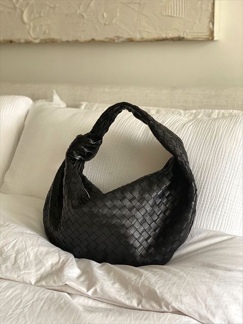 Bottega Woven Bag, Bottega Veneta Small Jodie Outfit, Bv Jodie Outfit, Bottega Hobo Bag, Jodie Bag Outfit, Bottega Jodie, Wishlist Board, Brooklyn Blonde, Bottega Bag