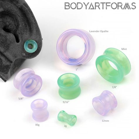 If you have sensitive skin, glass is a great option for jewelry and for fresh stretches! From essential glass stretching plugs to cute paw prints, check out our vast glass jewelry collection! Use our filters to shop by material. . . #bodyartforms #bodyjewelry #altjewelry #piercings #glassjewelry #glassplugs #stretchedears #stretchedlobes #eargauges Plug Earrings Gauges, Tapers And Plugs, Stretched Lobes, Circular Barbell, Plug Earrings, Usa Jewelry, Jewelry Tattoo, Tunnels And Plugs, Gauged Earrings