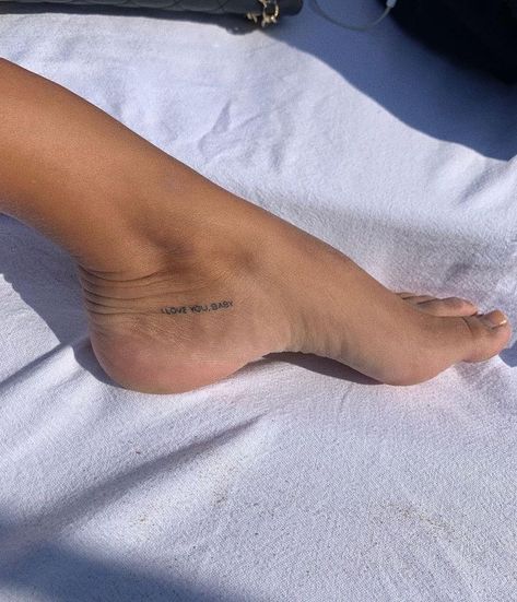 Small Foot Tattoos, Tato Minimal, Tato Jari, Pola Tato, Tattoo Spots, Hidden Tattoos, Ankle Tattoos For Women, Foot Tattoos For Women, Petite Tattoos