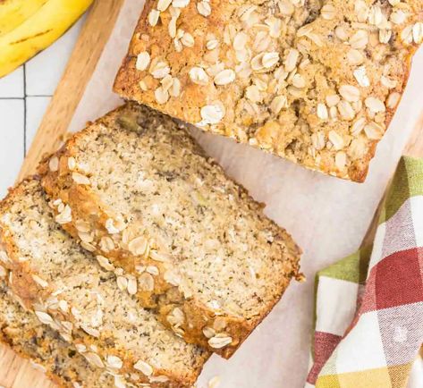 Oatmeal Banana Bread Baked Banana Oatmeal, Easy Dessert Dips, Oatmeal Banana Bread, Quick Bread Recipes Easy, Cinnamon Bread Recipe, Vegan Egg Substitute, Cookie Recipes Oatmeal Raisin, Oatmeal Banana, Crockpot Dessert Recipes