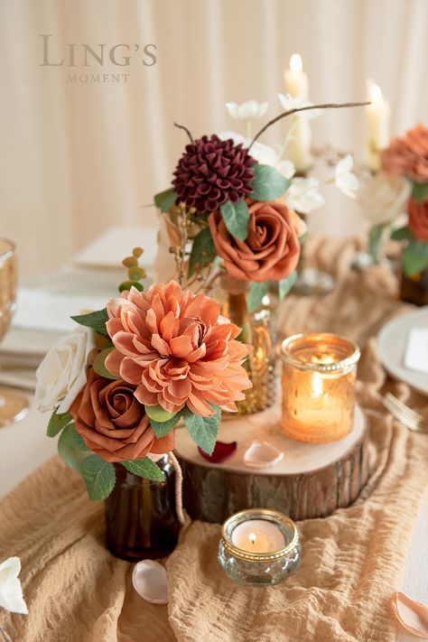 Wedding Bouquets Terracotta, Terracotta Centerpieces, Aisle Bouquets, Archway Decorations, Fall Centerpieces Wedding, Aisle Chair Decor, Pew Flowers, Wedding Aisle Decor, Wedding Archway