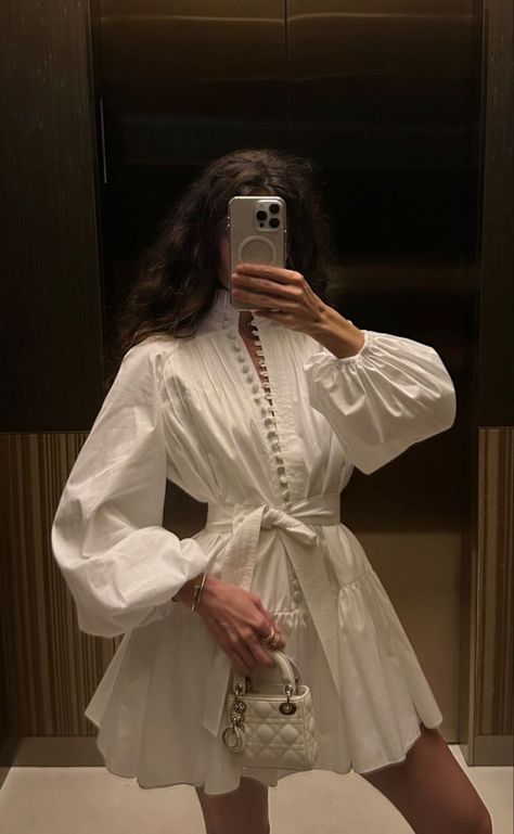 Look Hippie Chic, Look Kylie Jenner, Gala Gonzalez, Emmanuelle Alt, Fest Outfits, Leandra Medine, Night Out Outfit, Spring Fashion Trends, Looks Chic