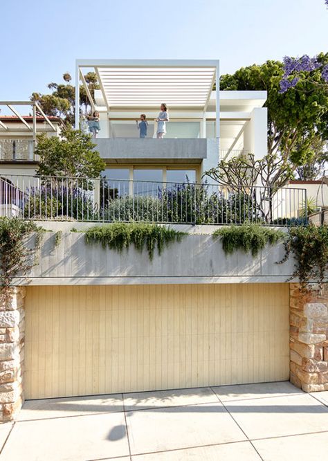 Eames Plywood Chair, Live Tree, Two Storey House, Australian Architecture, Green Roof, Local Design, Australian Design, Tree House, Interior Architecture