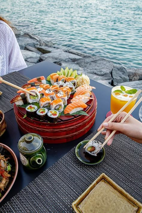 Japanese Grill, Peaceful Ambience, Restaurant Japanese, Sushi Date, Sushi Night, Healthy Food Motivation, Easy Baking Recipes Desserts, 10 Pm, The Ritz Carlton