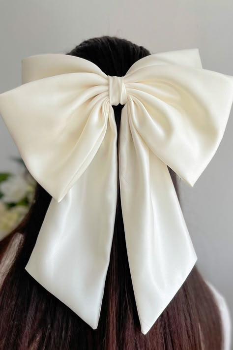 Ivory Duchess Satin Bridal Hair Bow Giant Double Bow With - Etsy UK Bridal Hair Bows, Giant Hair Bow, Bridal Bow Hair, Bridal Hair With Bow, Big Bow Hairstyle, Bridal Hair Bow, Bows In Hair, Wedding Hair Bow, Bow For Hair