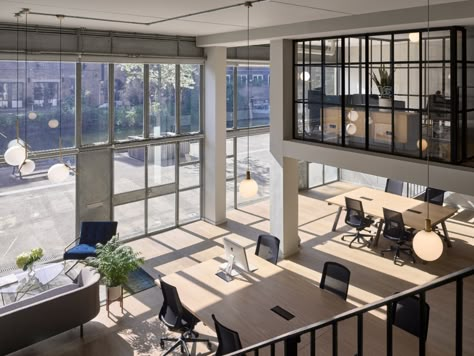 Dominic McKenzie Architects creates industrial-style office for music studio Industrial Warehouse Office Design, Mezzanine Office Design, Office Mezzanine, Warehouse Office Design, Plan Photoshop, Industrial Style Office, Double Volume, Agency Office, Arch Inspiration