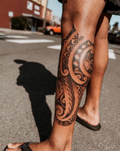 Kurtis(EIGHTGAWD) on Instagram: “Mostly Filipino, some Polynesian outside leg. Thanks for making the drive from Irvine. ⁣ 𝘐𝘧 𝘺𝘰𝘶 𝘢𝘳𝘦 𝘭𝘰𝘰𝘬𝘪𝘯𝘨 𝘧𝘰𝘳 𝘲𝘶𝘰𝘵𝘦𝘴 𝘰𝘳 𝘣𝘰𝘰𝘬𝘪𝘯𝘨 𝘢𝘯…” Samoan Tattoo Leg For Men, Filipino Polynesian Tattoo, Filipino Leg Tattoo, Sleeve Polynesian Tattoo, Filipino Tribe Tattoo, Polynesian Leg Tattoo, Philippines Tattoo, Hawaii Tattoo, Looking For Quotes